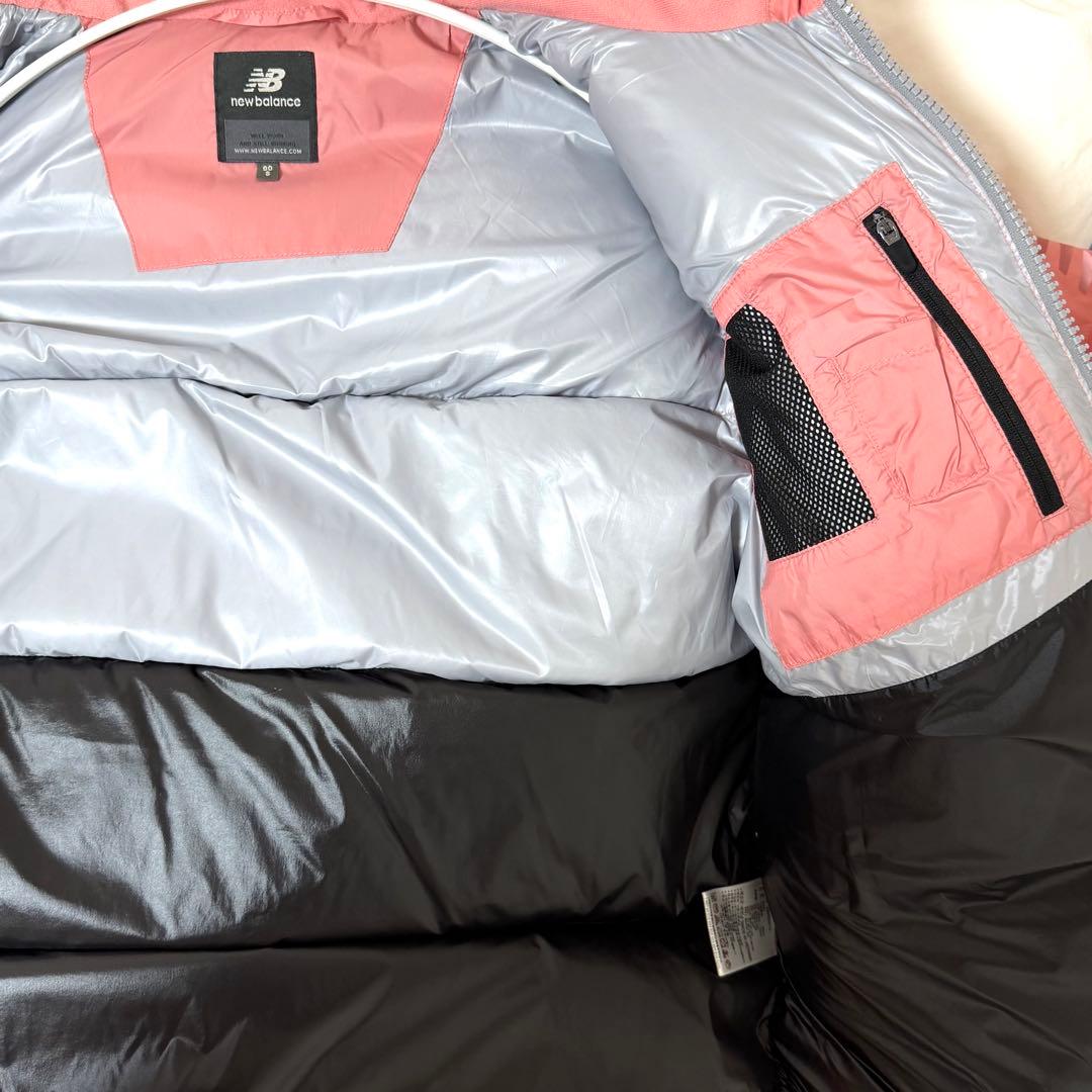 【美品】ニューバランス ダウンジャケット IU ピンクNew balance