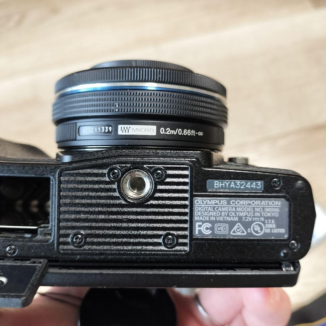 【ジャンク品】OLYMPUS OM−D E−M10 Mark ⅱi