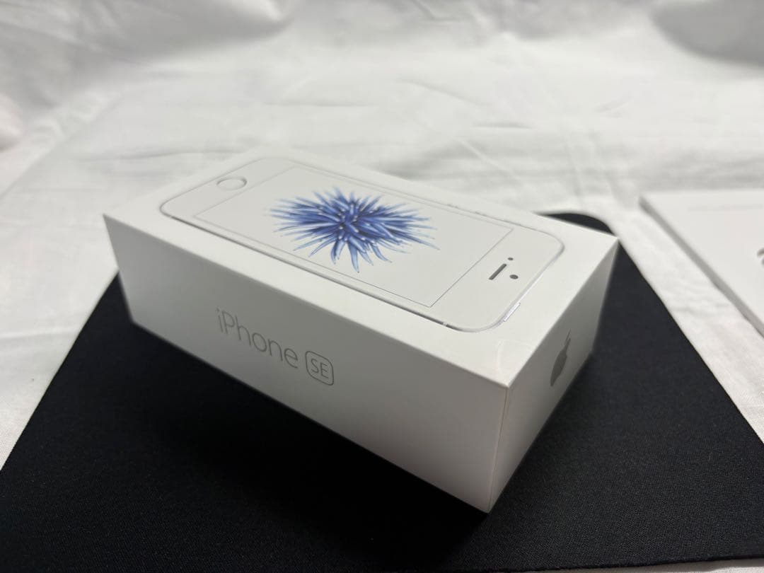 【美品/SIMフリー】iPhone SE 第1世代 Silver 64GB