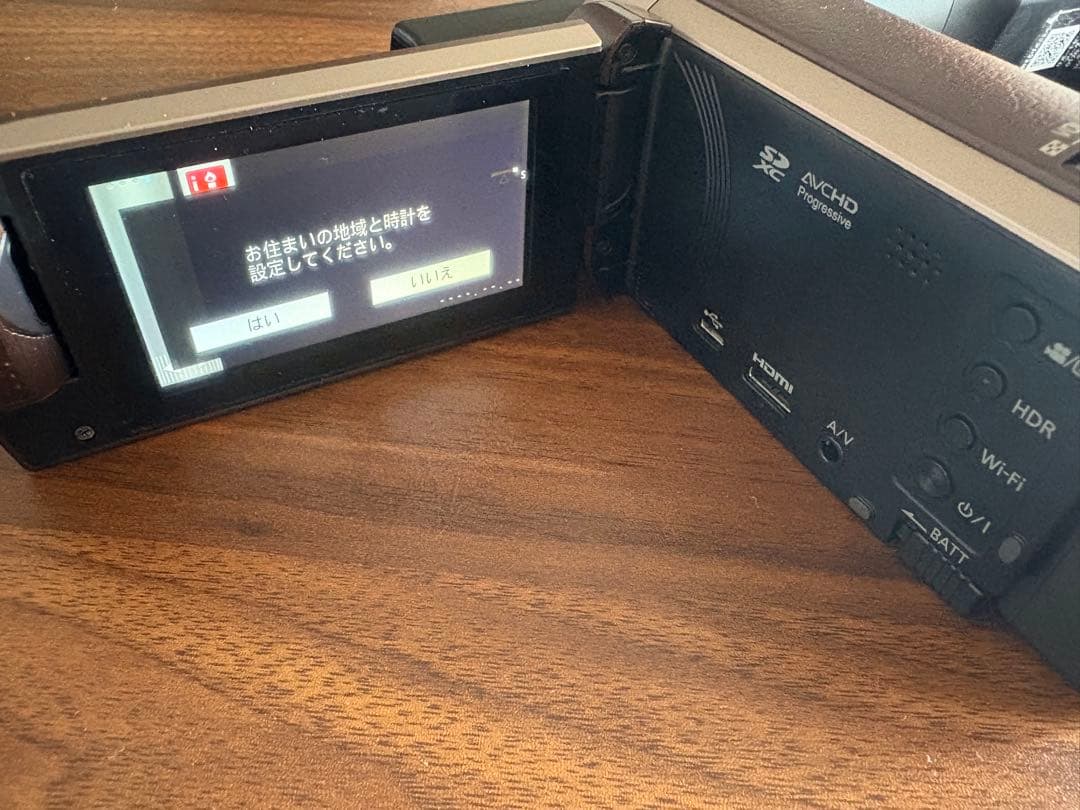 Panasonic HC-W580M ビデオカメラブラウンアクセサリーキット付き