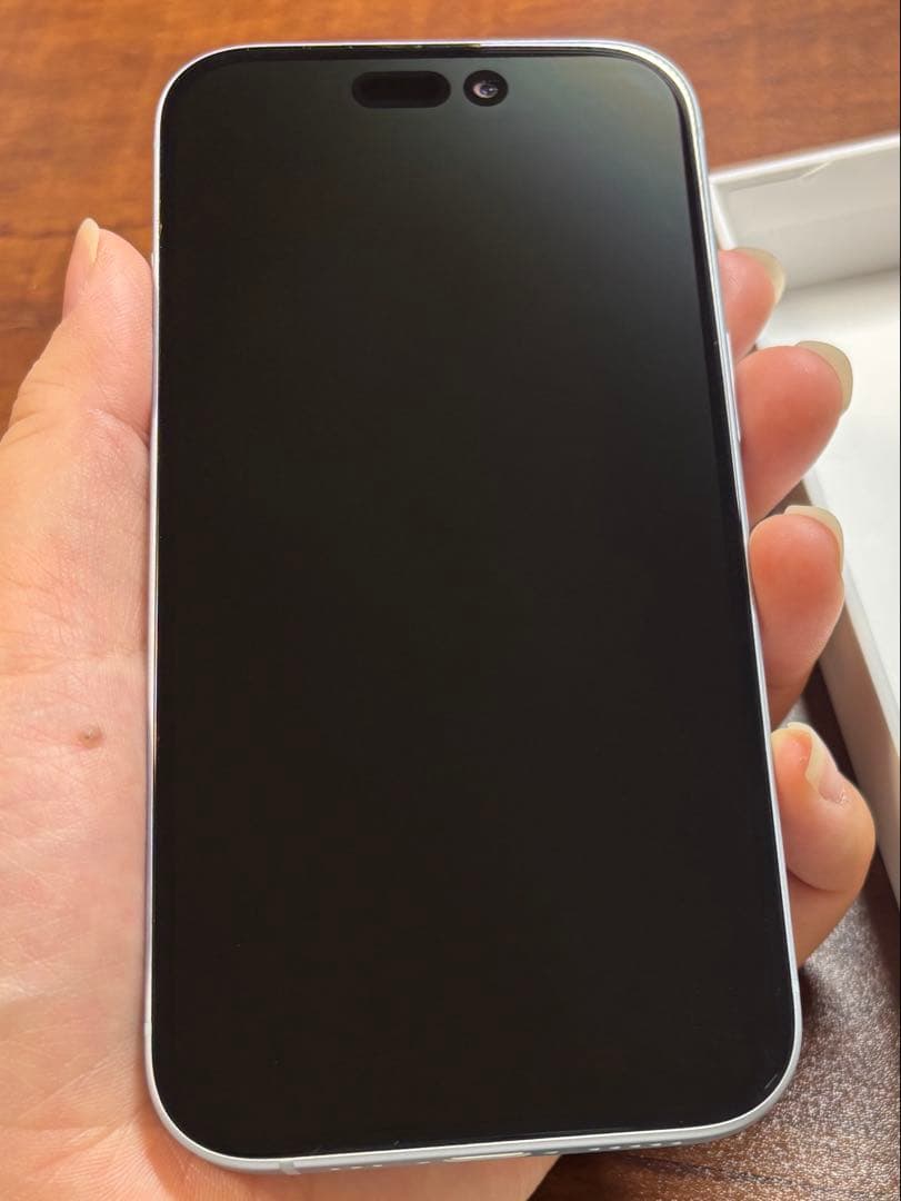 【美品】iPhone 15 ブルー SIMフリー版 128GB MTML3J/A