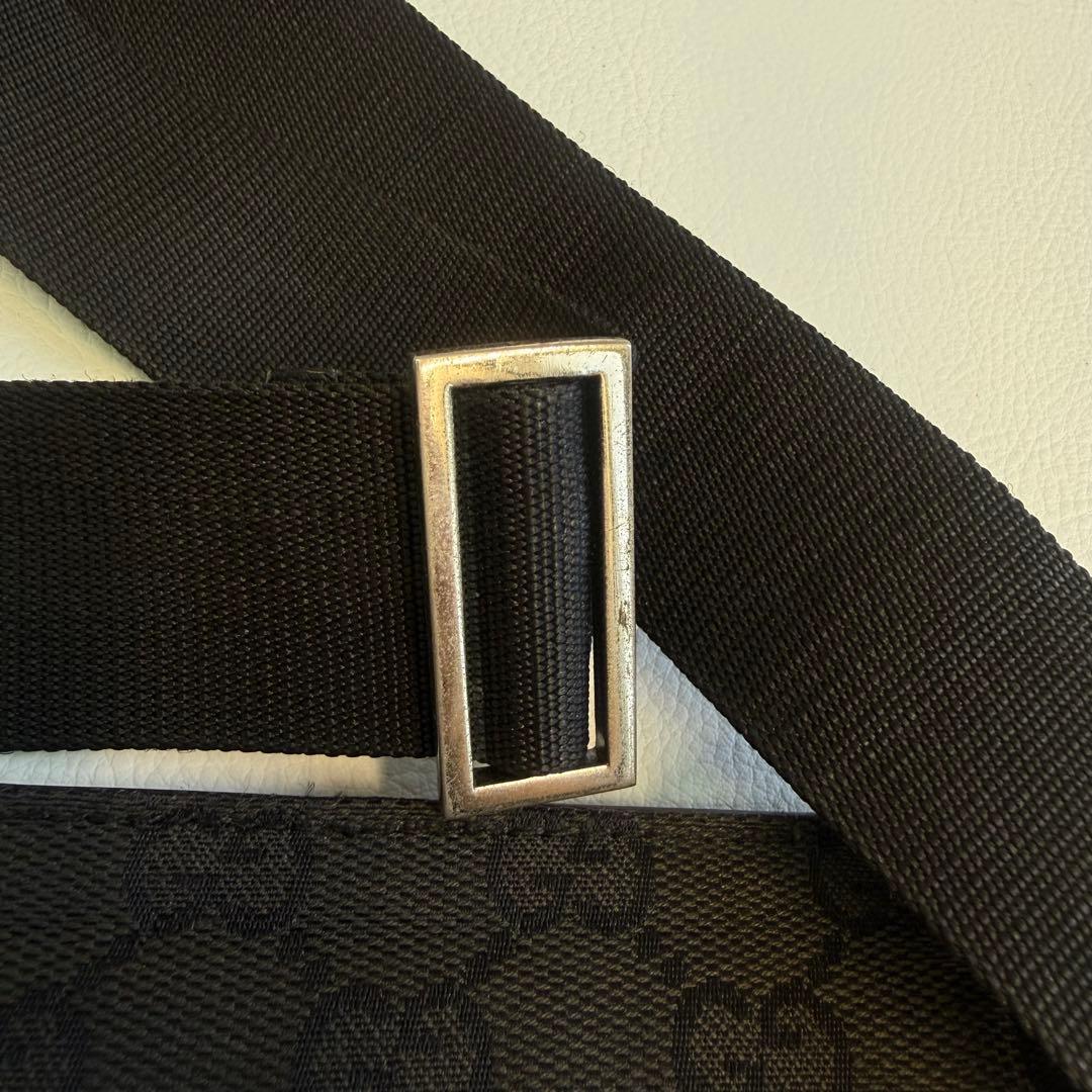 M*a様 GUCCI ボディバッグ ブラック GGキャンバス 保管袋付き