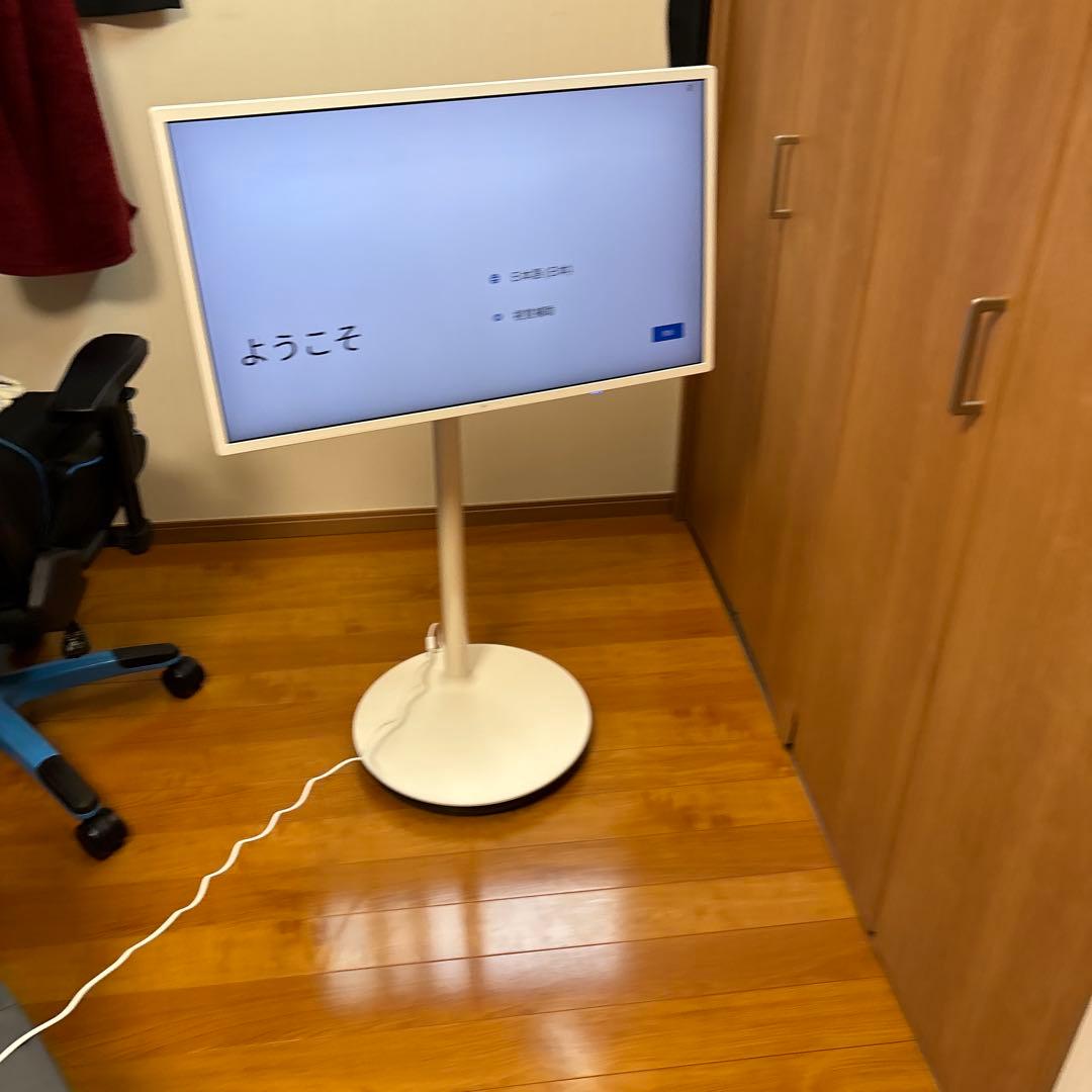 KTC MegPad 32型 4K UHD 移動式スマートモニター