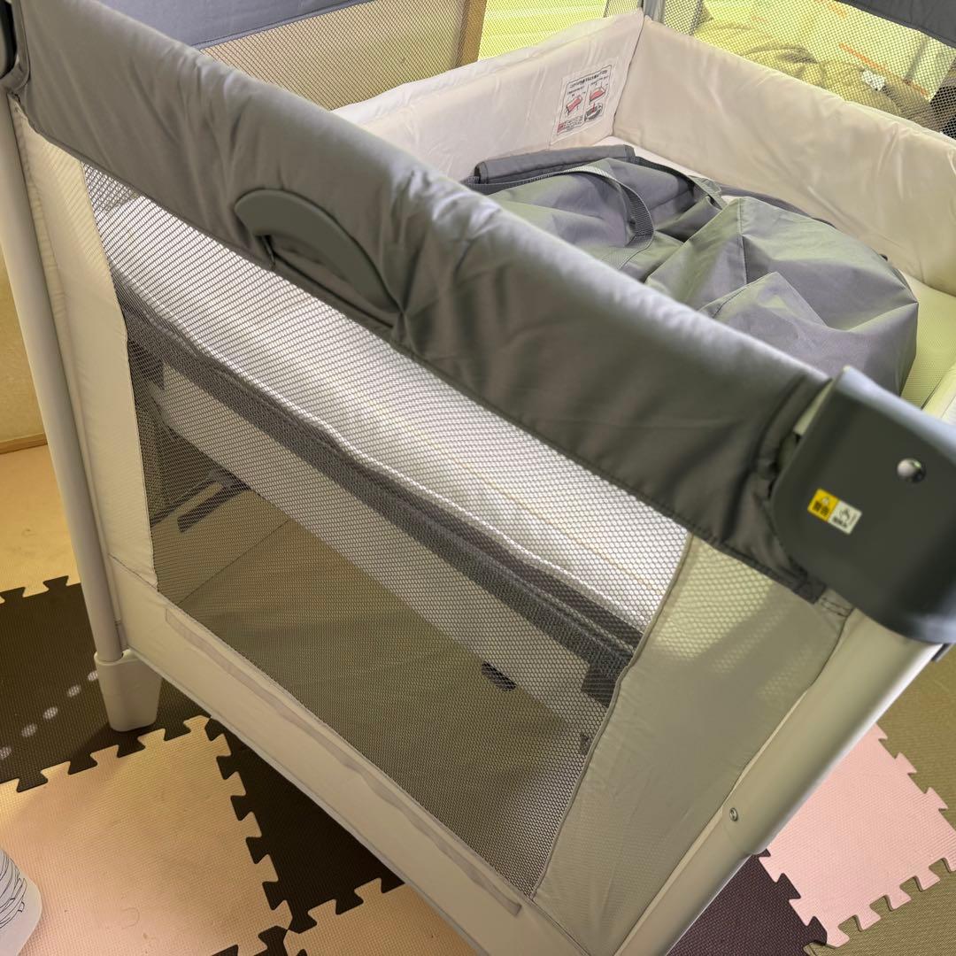 【数回のみ】 ココネルエアーAB アップリカ　ベビーベッド　グレーベアー