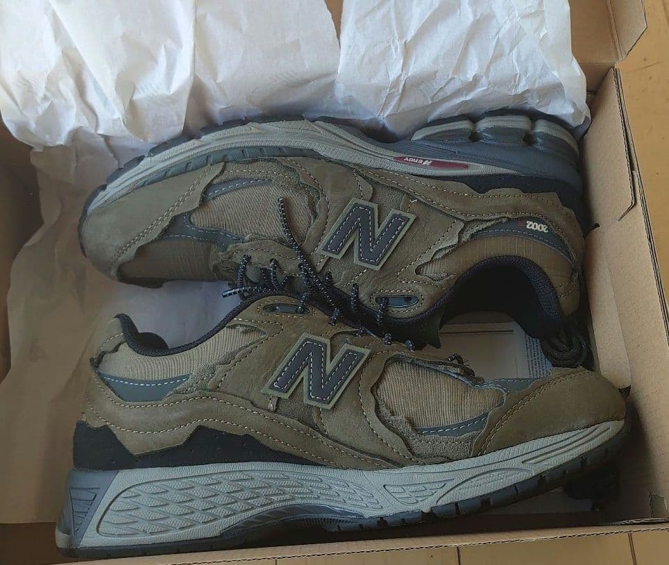 靴 NEW BALANCE 26.5cm M2002RDN