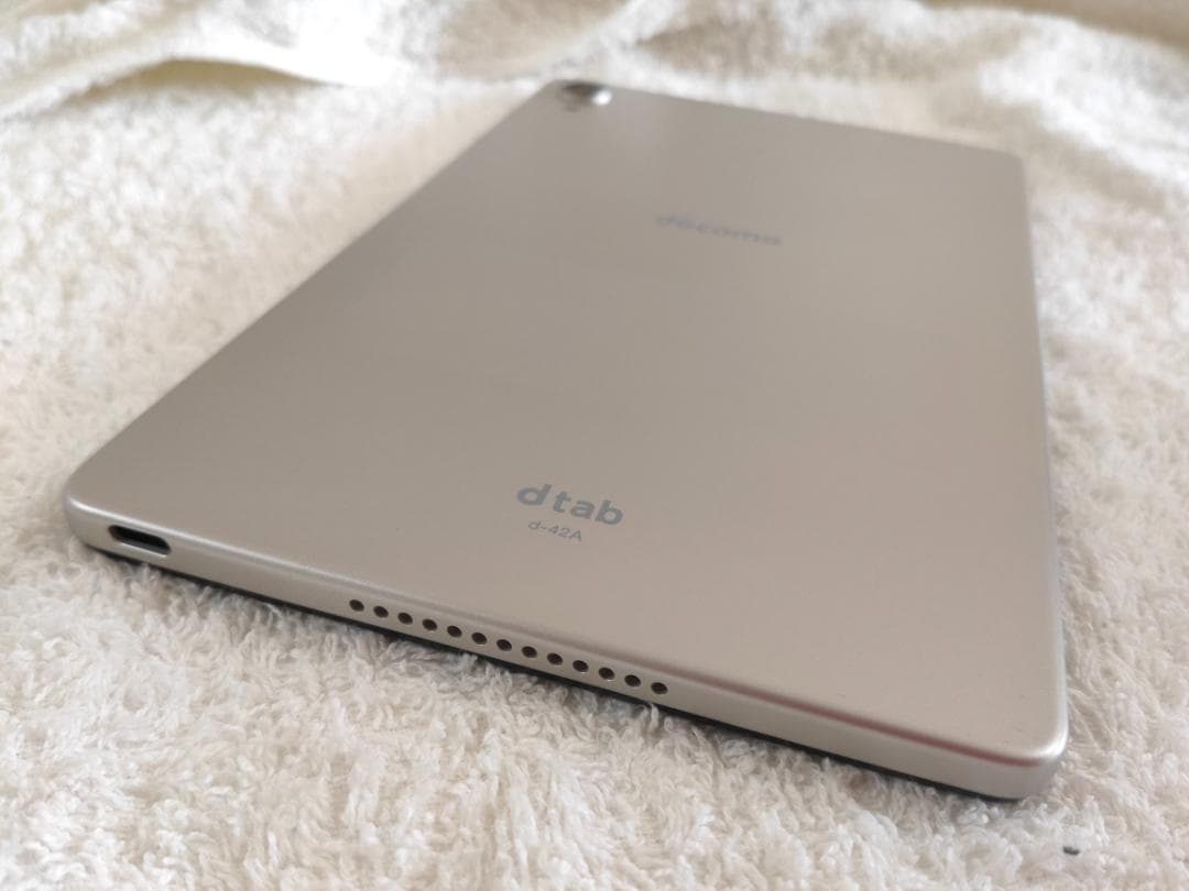 ドコモ dtab Compact d-42A SIMロック手続き済 2 509