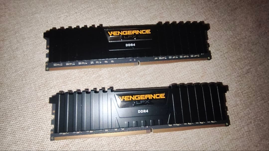 Corsair 64GB 32×2 DDR4-3200