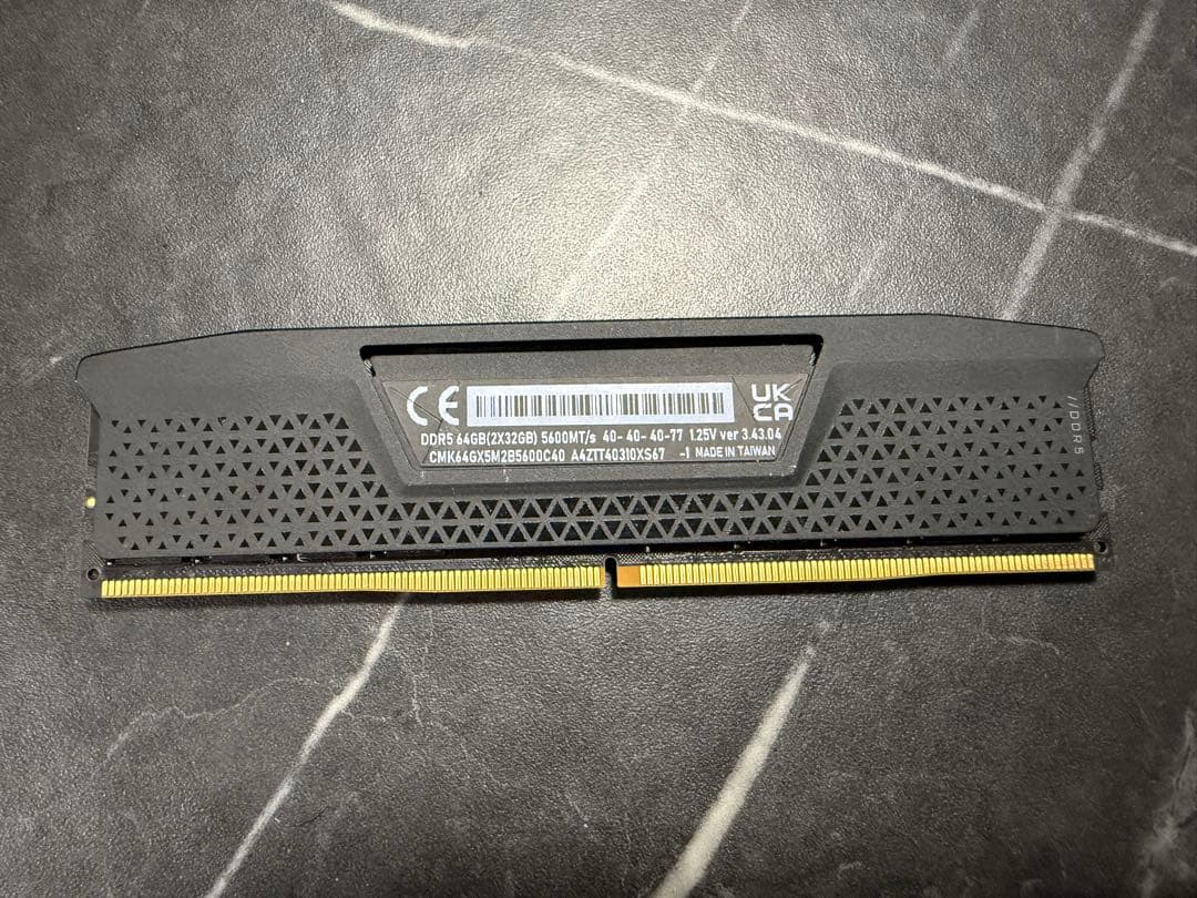 D*e様 VENGEANCE DDR5 32GB ジャンク