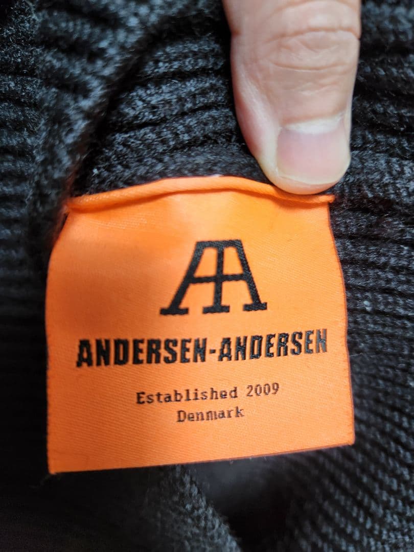 ANDERSEN-ANDERSEN ブラック セーター ニット XS S