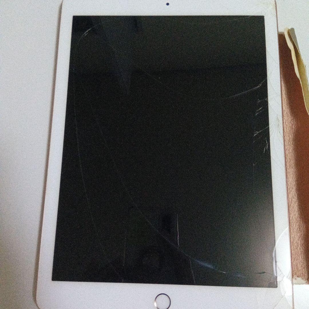 中古 iPad　第6世代 ピンク