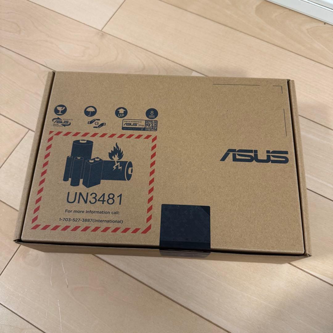 【中古美品】ASUS Chromebook CZ1000DV_初期化済