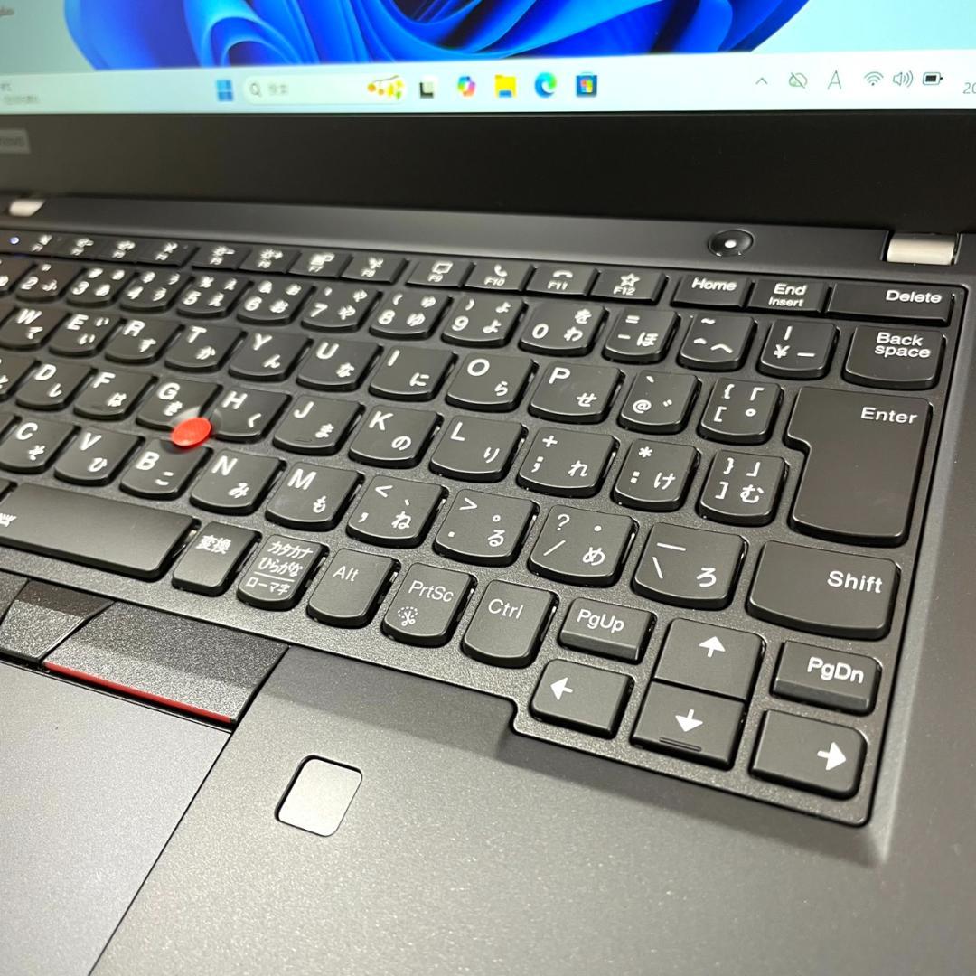★美品★ 第10世代i7 SSD512GB メモリ16GB Lenovo MM8