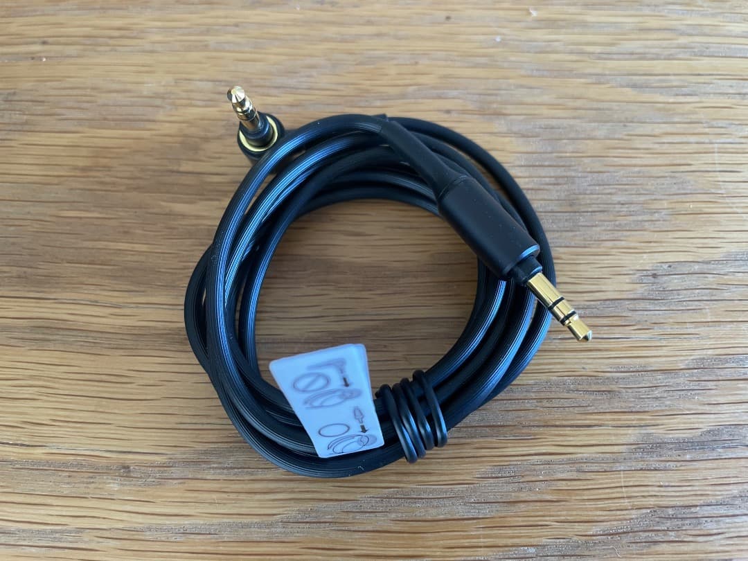 【美品】SONY WH-1000XM2 ワイヤレスヘッドホン ブラック