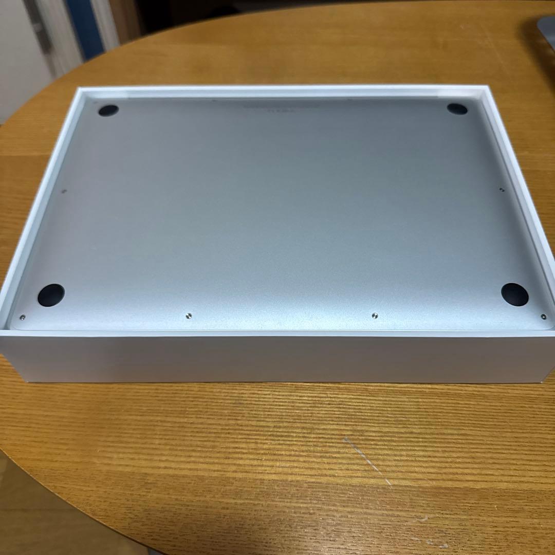 【美品】Apple MacBook Air M1 シルバー