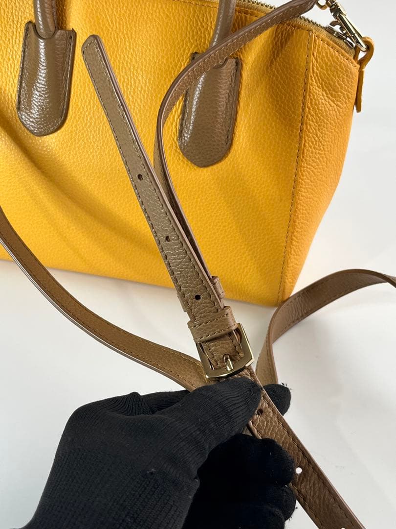 FURLA フルラ　テッサ　2wayイエローレザーバッグ　ビタミンカラー✨