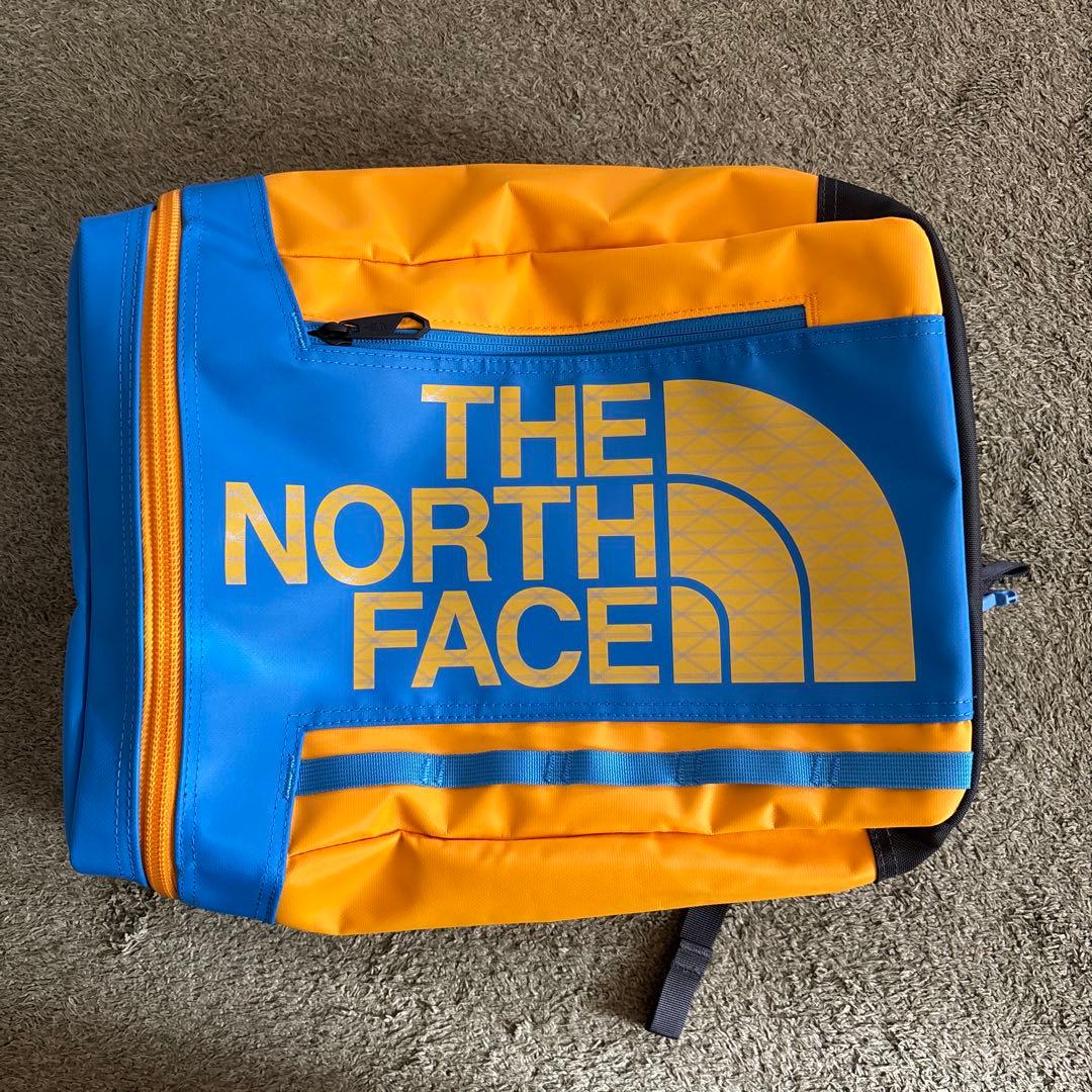 THE NORTH FACE ヒューズボックスリュック 青/オレンジ新品未使用品