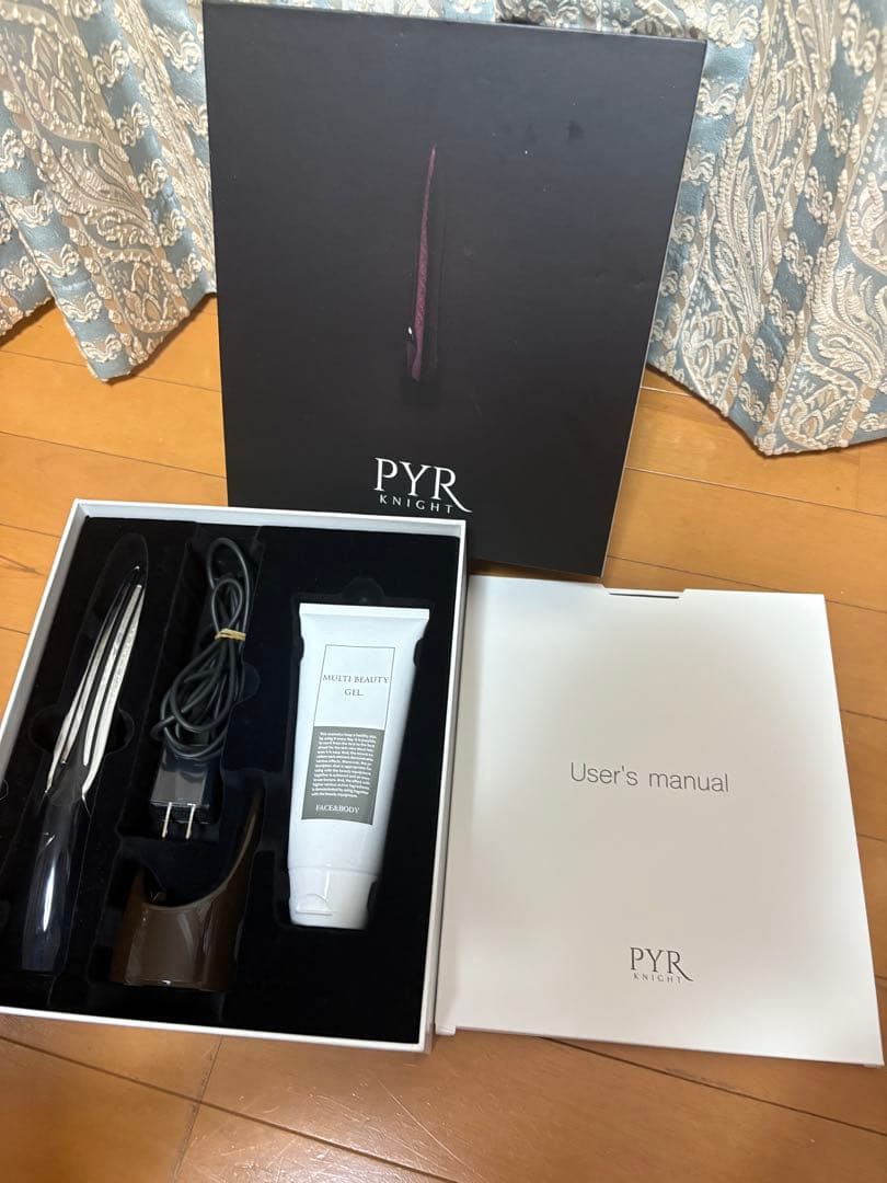 PYR KNIGHT パイラナイト