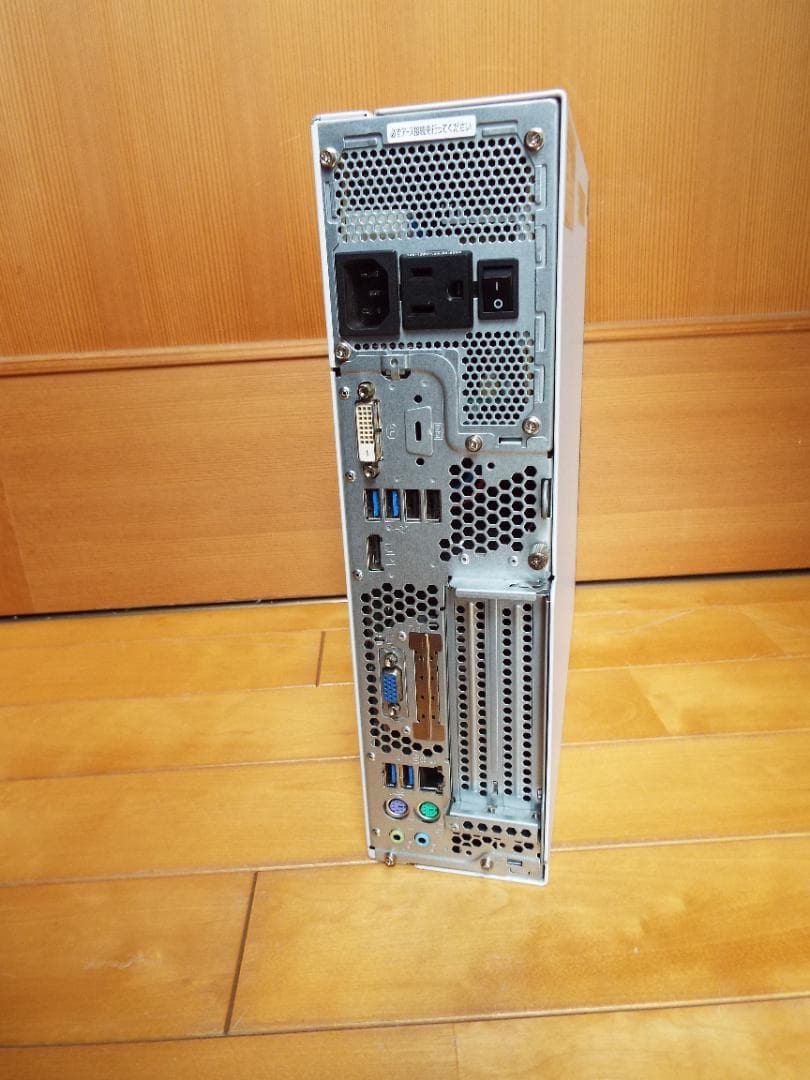 Windowsデスクトップ ESPRIMO D588/BX i5-9500 32G SSD512+HDD1T