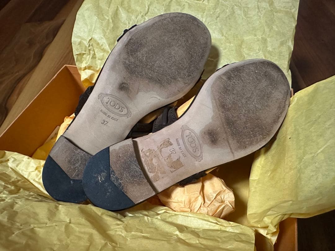TOD'S スウェード スムースレザー ブラウンサンダル 箱・保存袋付き