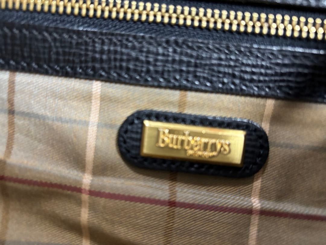 Burberry 黒 レザービジネスバッグ