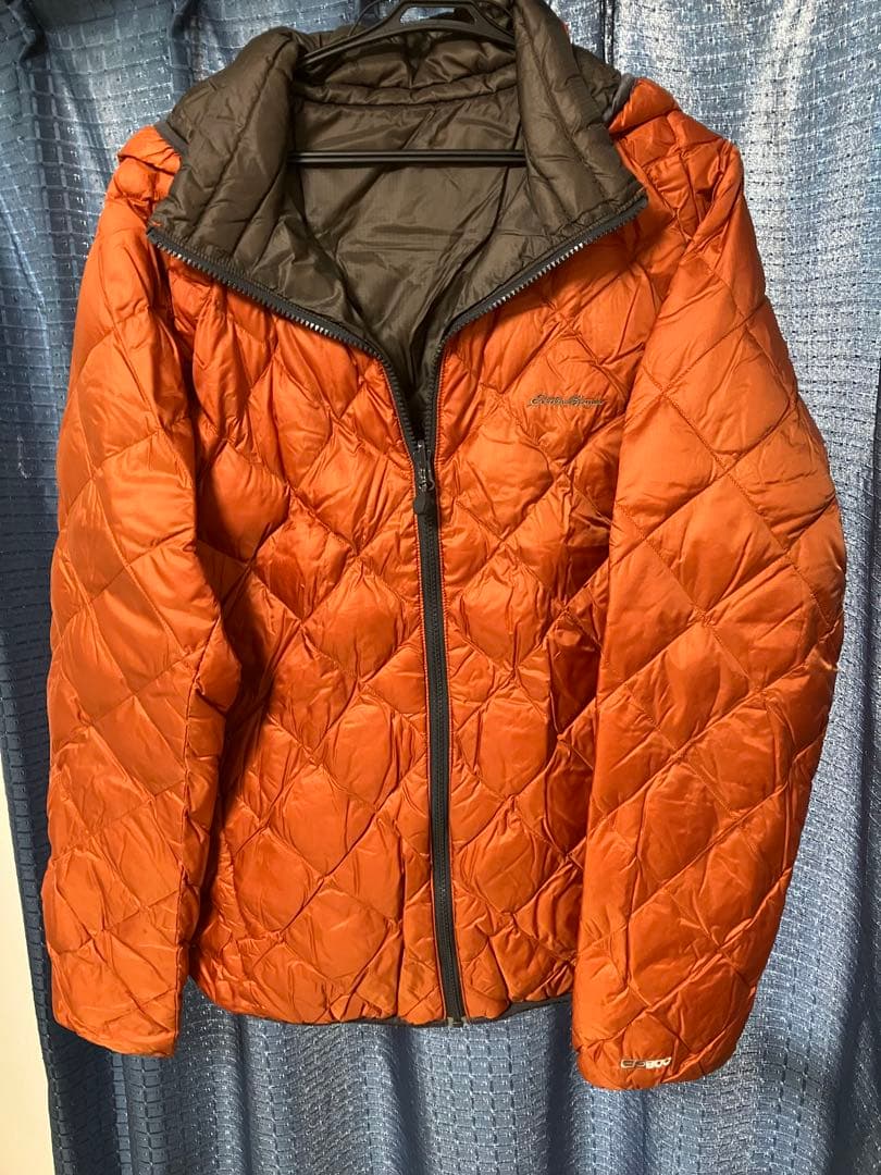 オレンジ キルティング ダウンジャケット