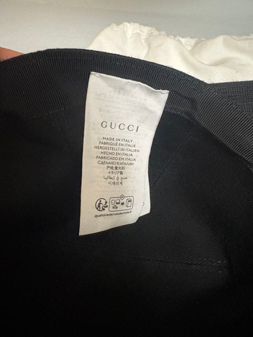 GUCCI ブラック ベースボールキャップ　Mサイズ