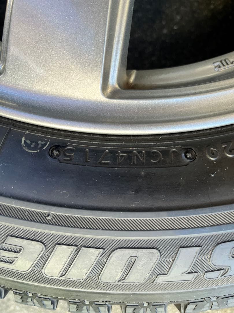 16インチ ブリヂストン ブリザックレボGZ タイヤ ホイールセット 4本