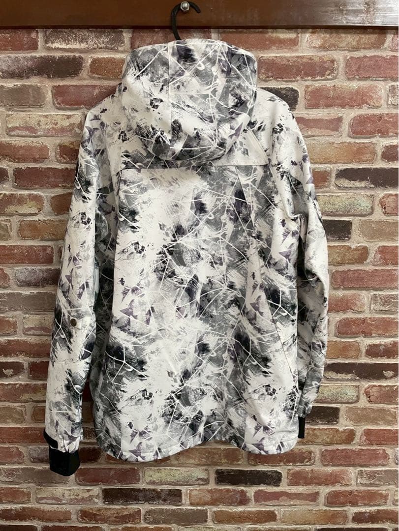 スノーボードジャケット ホワイト/ブラック　上下