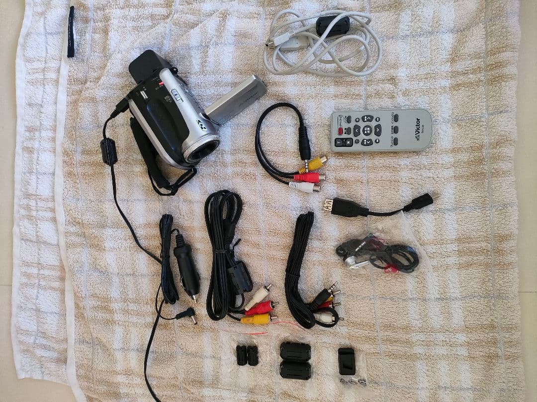 Victor Everio GZ-MG40 エブリオ　ビデオカメラ