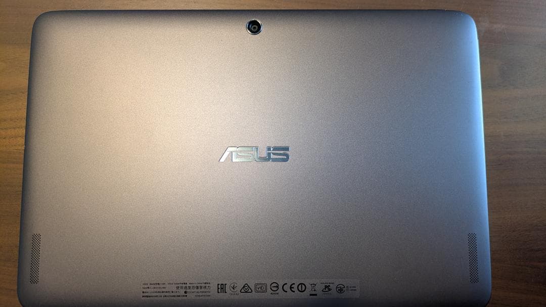 ノートパソコン　タブレット　PC　ASUS
