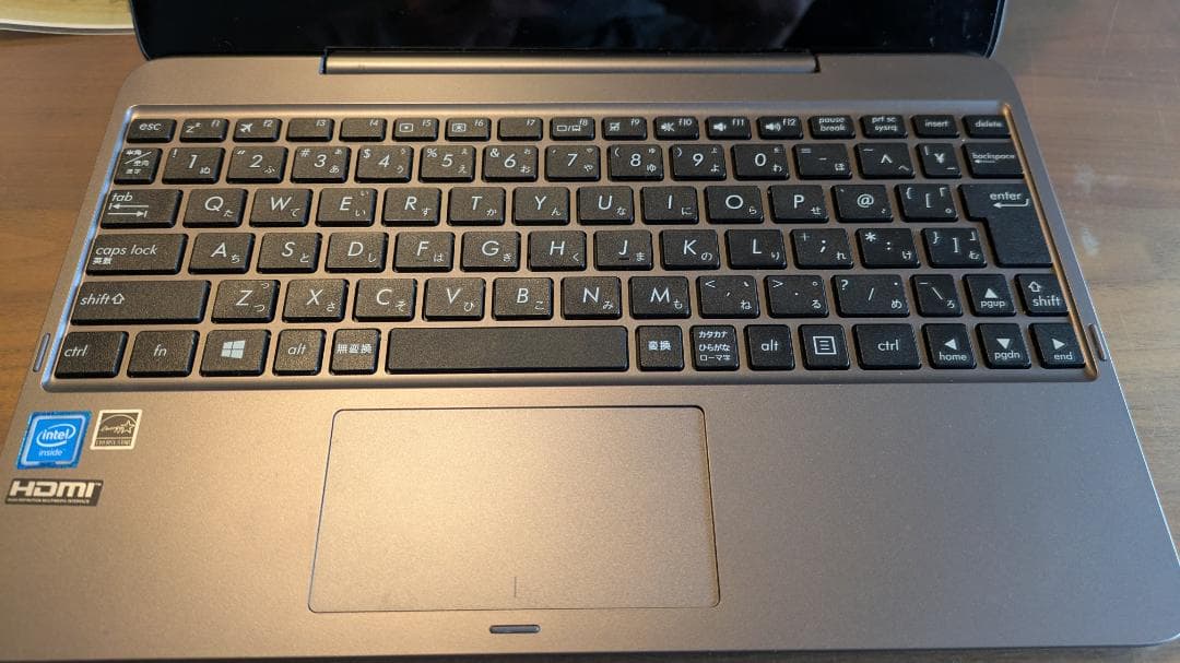 ノートパソコン　タブレット　PC　ASUS