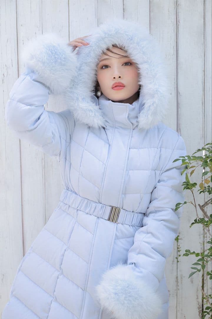 最終価格新品リエンダ神くびれダウンコート