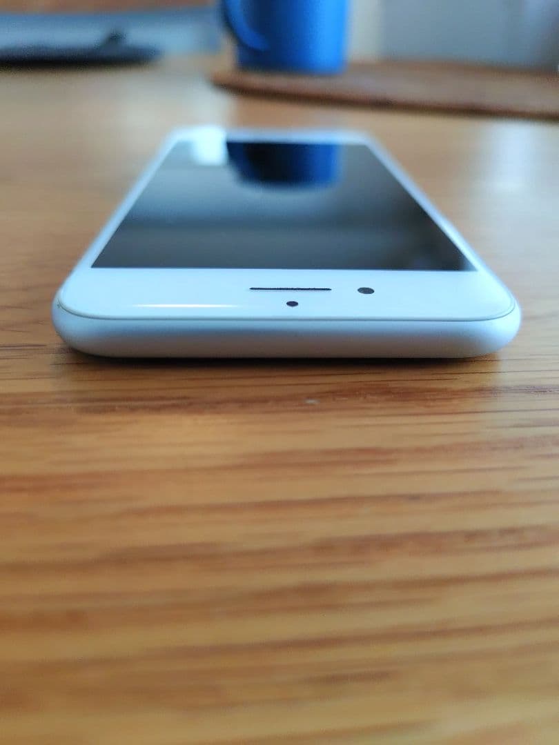 iPhone8 64GB SIMフリー シルバー