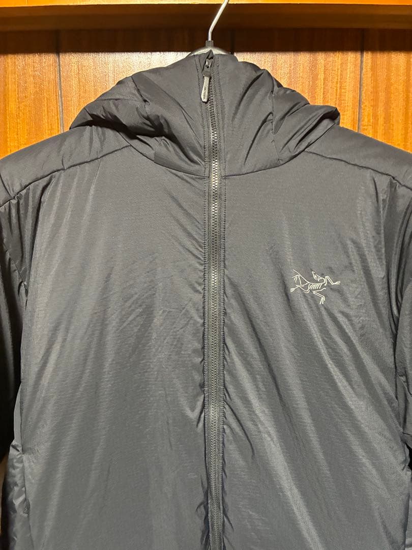 アークテリクス　アトムヘビーウェイトフーディ　黒　メンズM atom sv