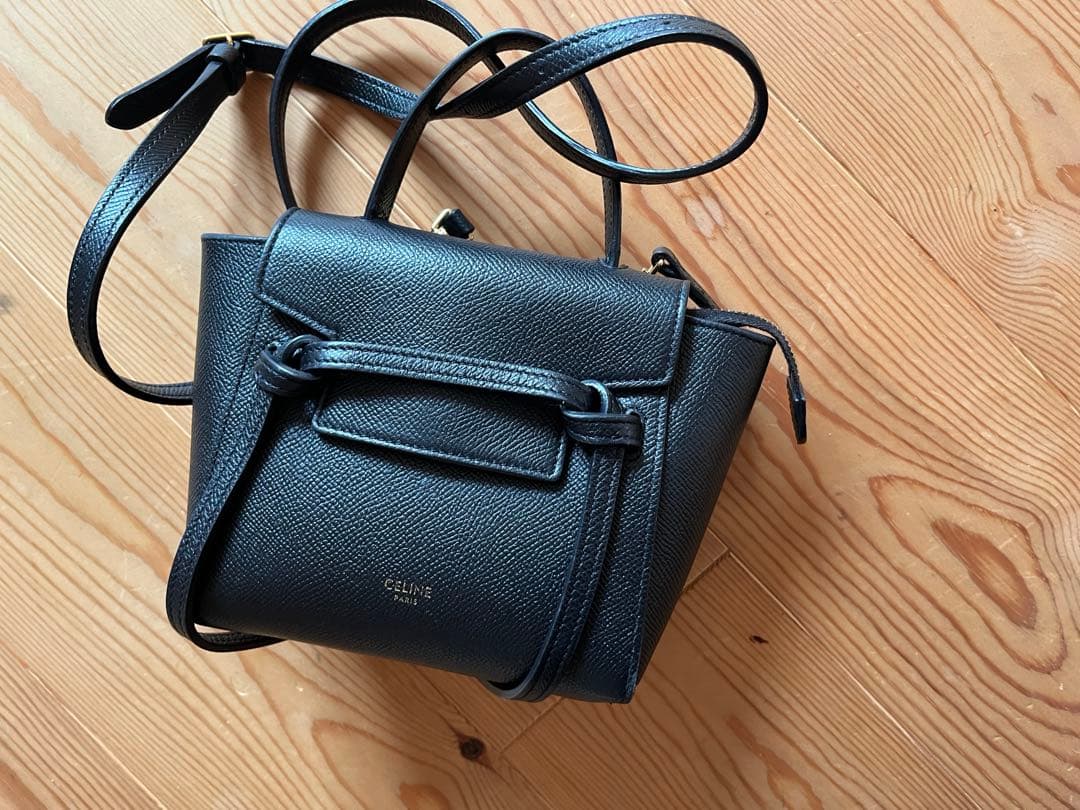 セリーヌ　ベルトバッグ　ピコ　黒