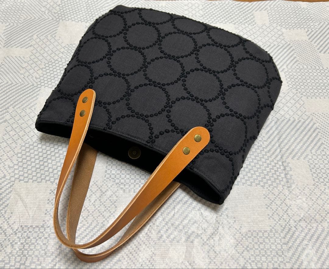 ああ 様 followingday コロりんトート(持ち手レザー)