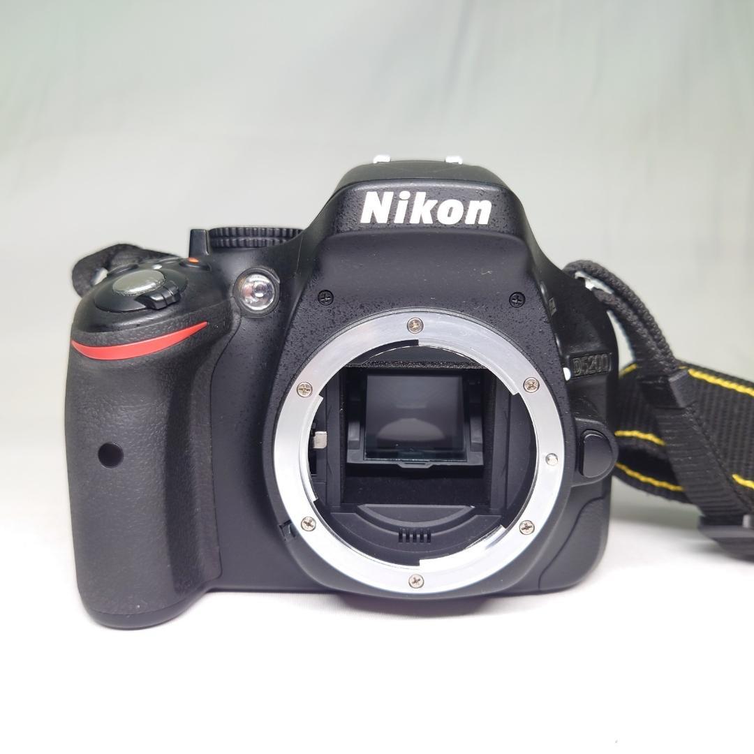 ニコン D5200 Digital Camera 18-55mm レンズ