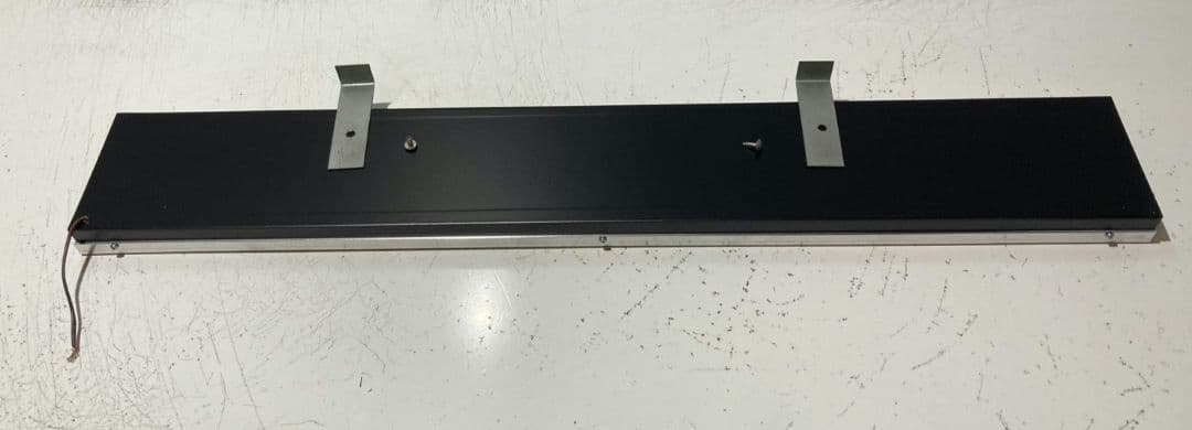 ワンマンアンドン806カーテンレール挟み込み取り付け仕様