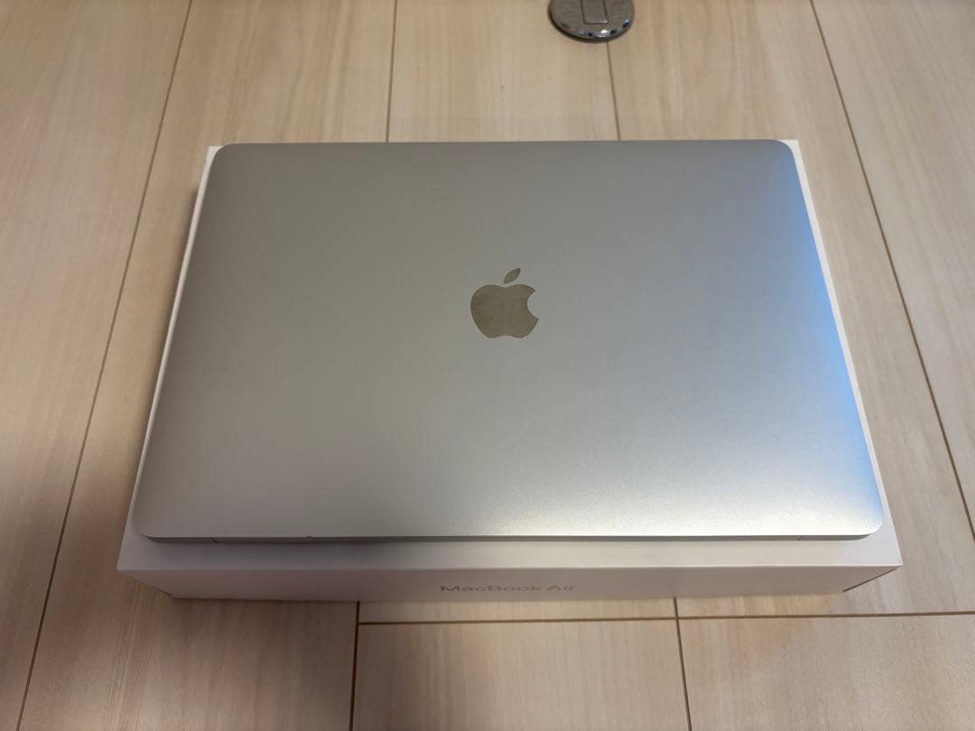 Jun　Apple MacBook Air 13インチ