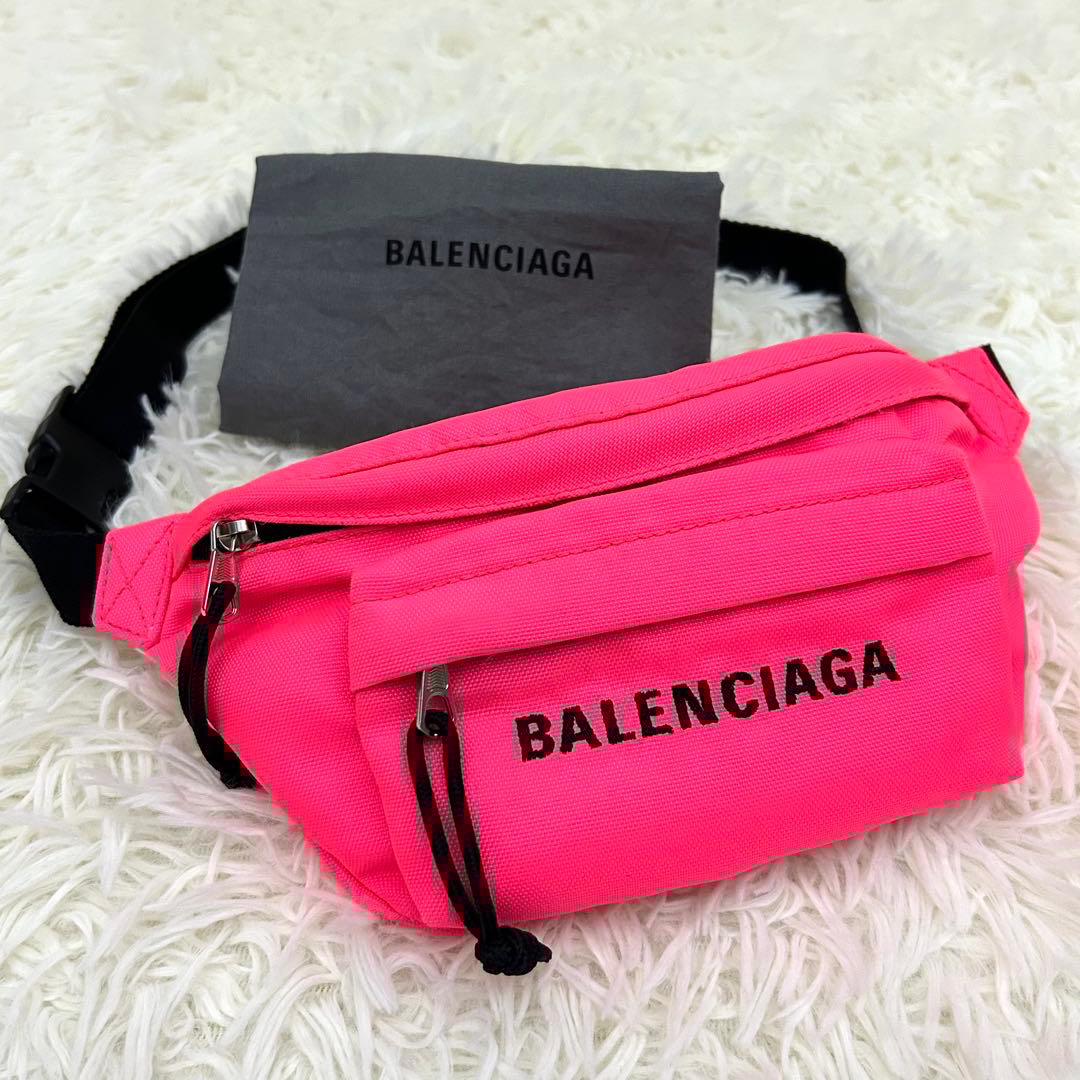【美品】BALENCIAGA バレンシアガ ボディバッグ 保存袋付き