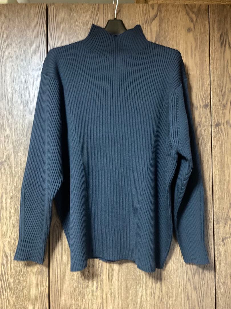 Ballsey ダークグレータートルネックセーター