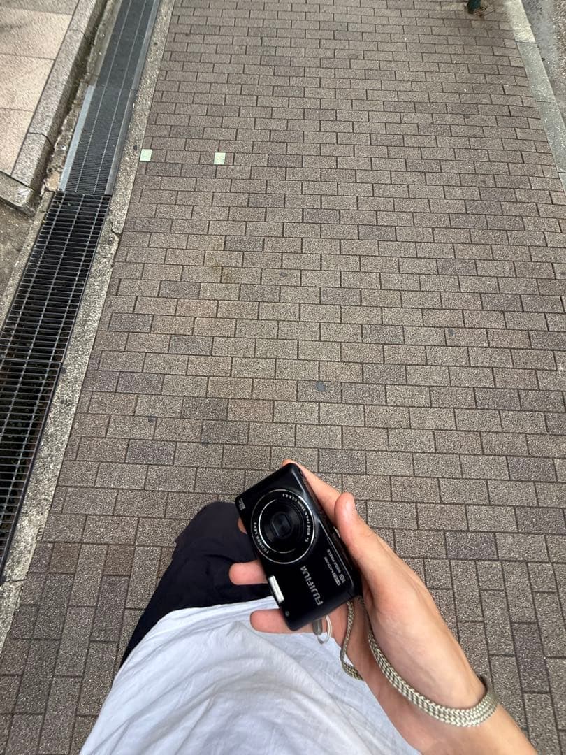 デジタルカメラ FUJIFILM FinePix JX650