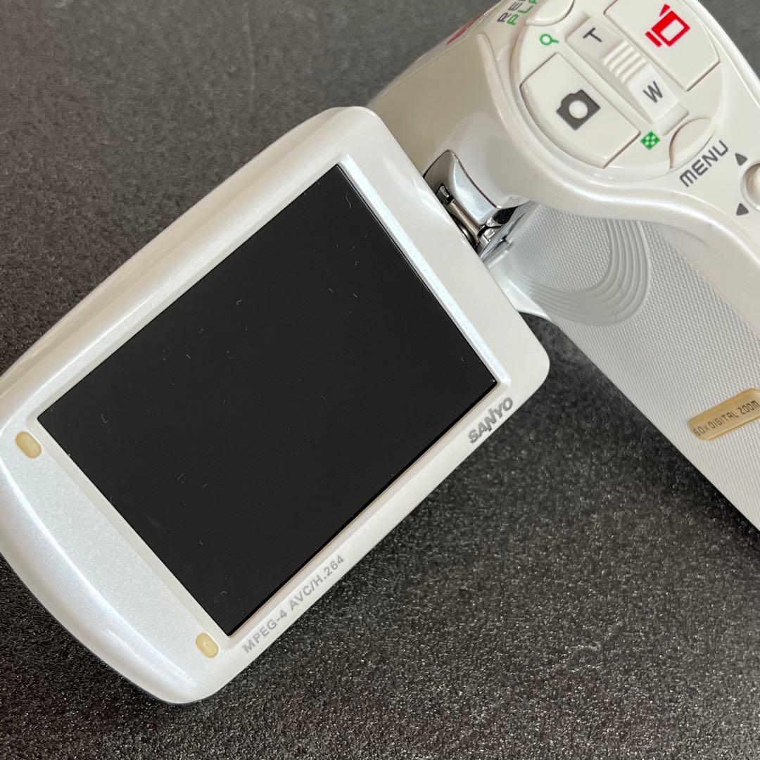 ☆人気稀少☆SANYOデジタルムービーカメラXacti DMX-CG9W動作良好