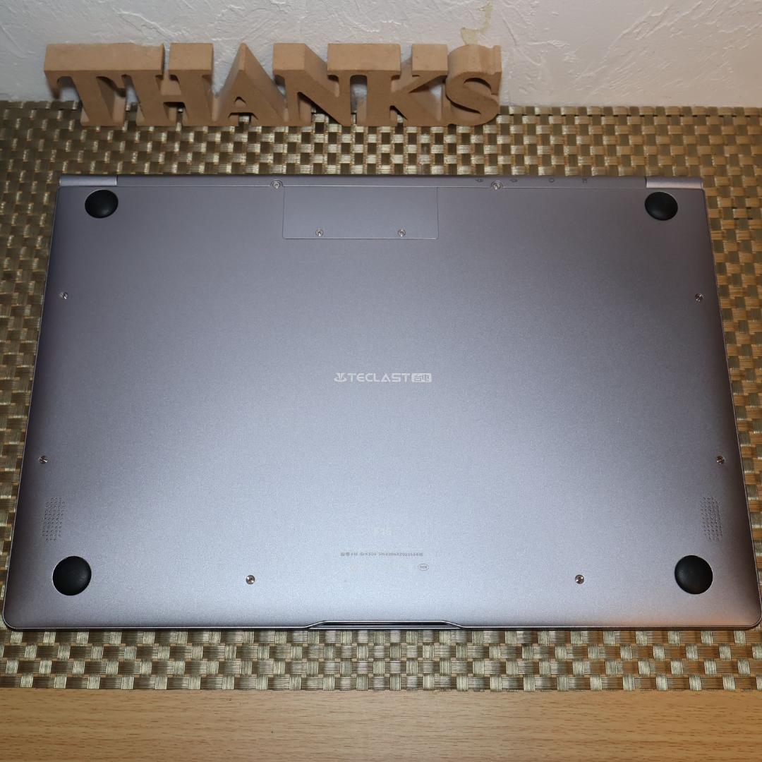 極上美品！Win11高年式2022！メ8G/SSD/フレームレス/無線/カメラ