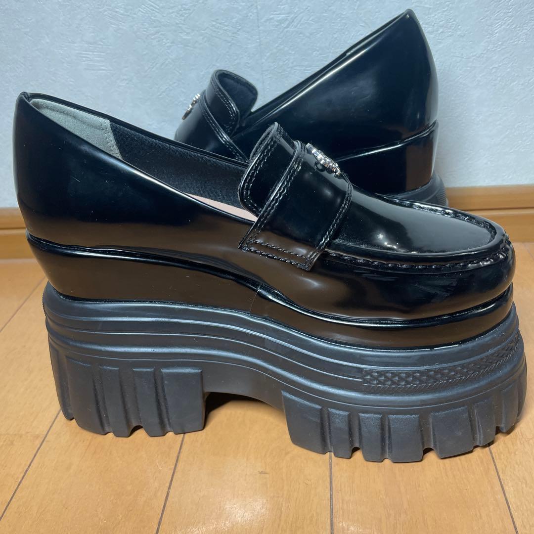 michellMacaron ミシェルマカロン 史上最強盛れる厚底ローファー