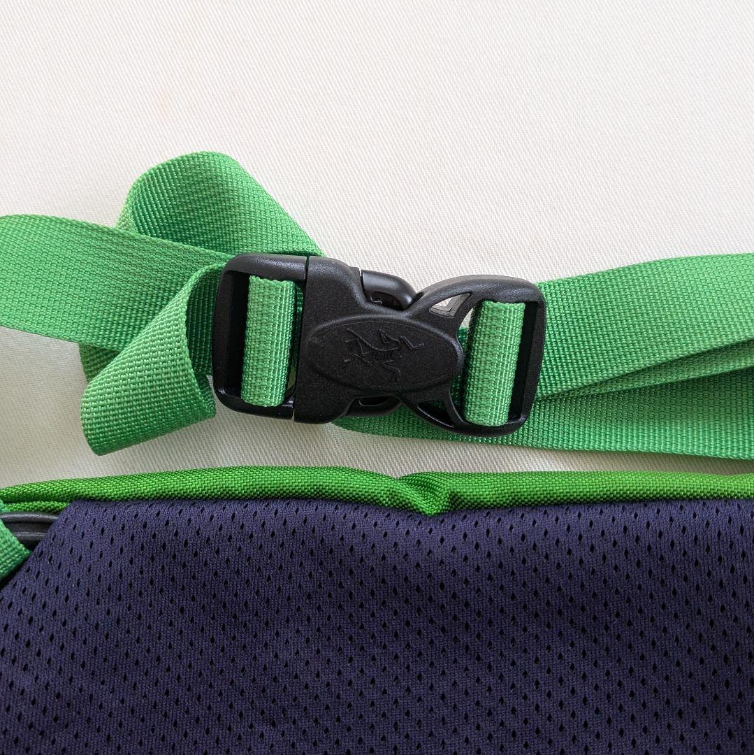 美品アークテリクス ARC'TERYX マカ2 ボデイバック ウェストポーチ