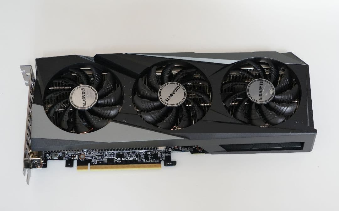 グラフィックボード・グラボ・ビデオカード GIGABYTE GeForce RTX 3060 GAMING 12G