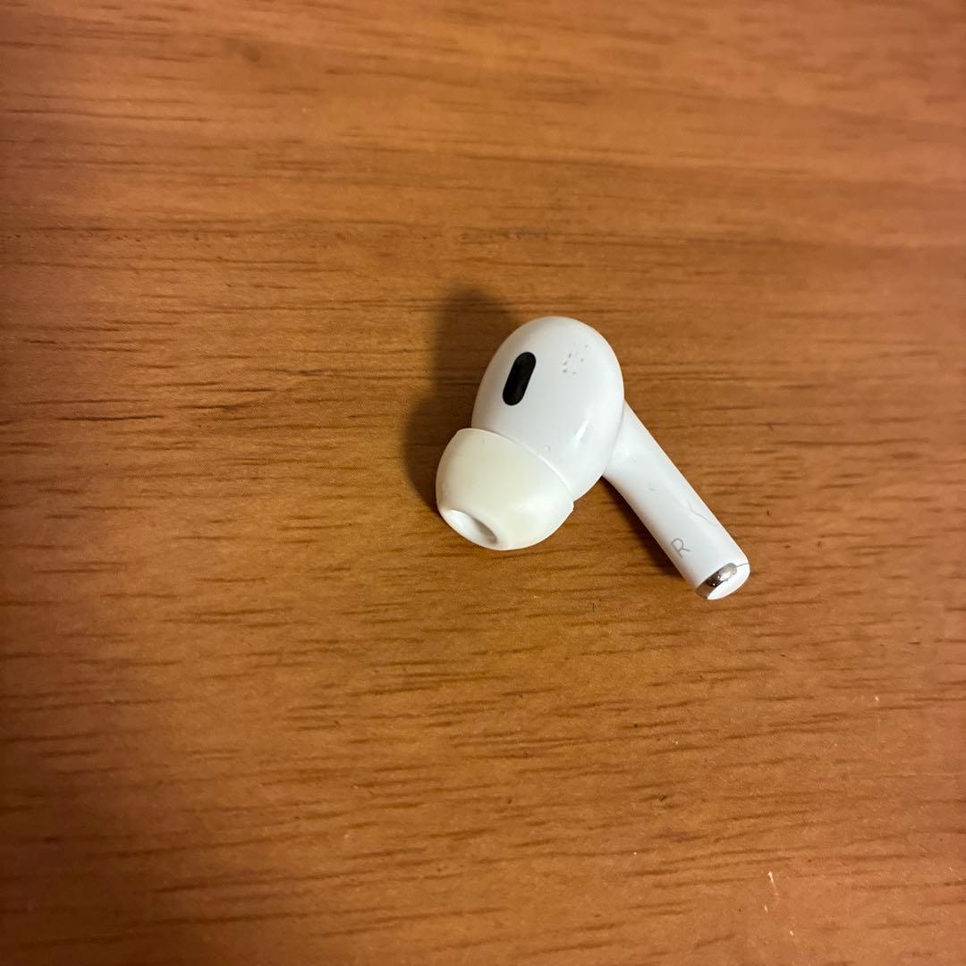 AirPods pro 第二世代〔右耳〕本体 ホワイト