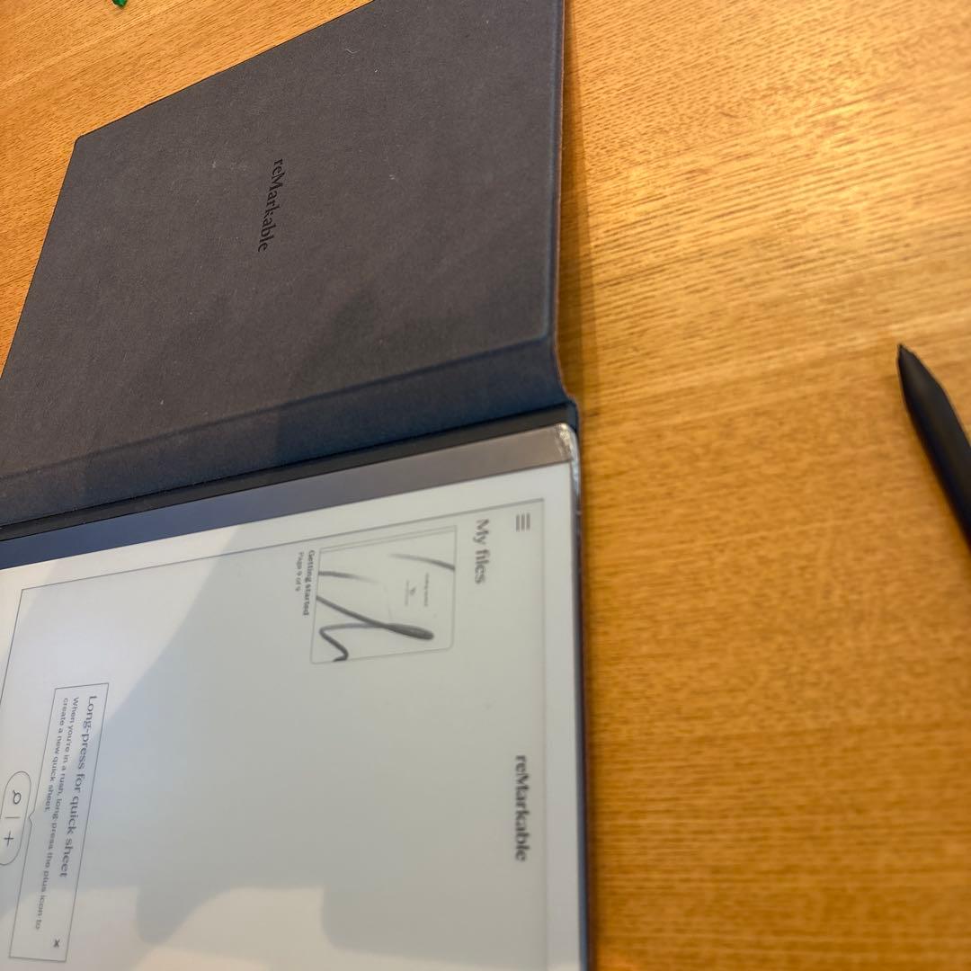 Remarkable2本体、ペン、本体カバーのセット　液タブ