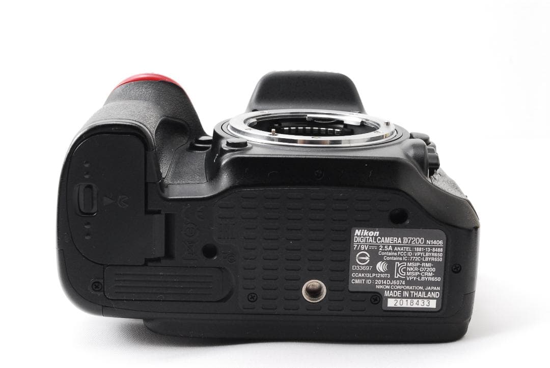 Wi-Fi✨Nikon D7200＋18-200mm 【高性能×高倍率ズーム】